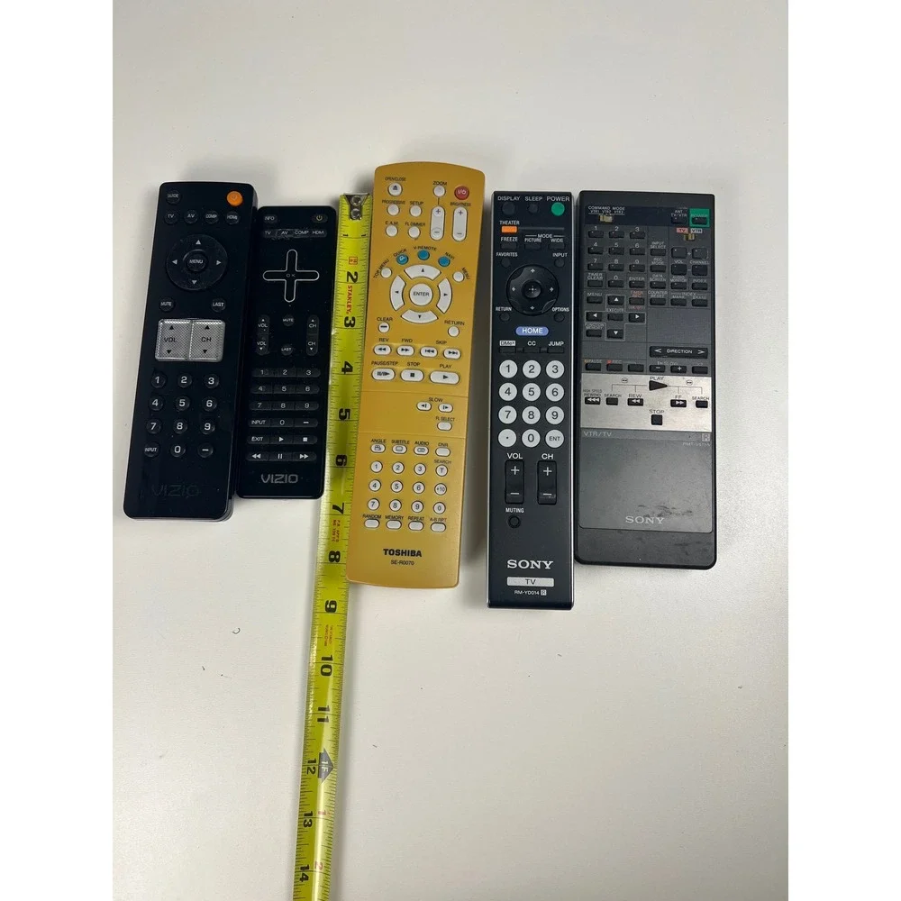 Sony Toshiba Vizio TV DVD Remote Control Bundle Lot‎ RM-YD014 SE-R0070 RMT-V375A